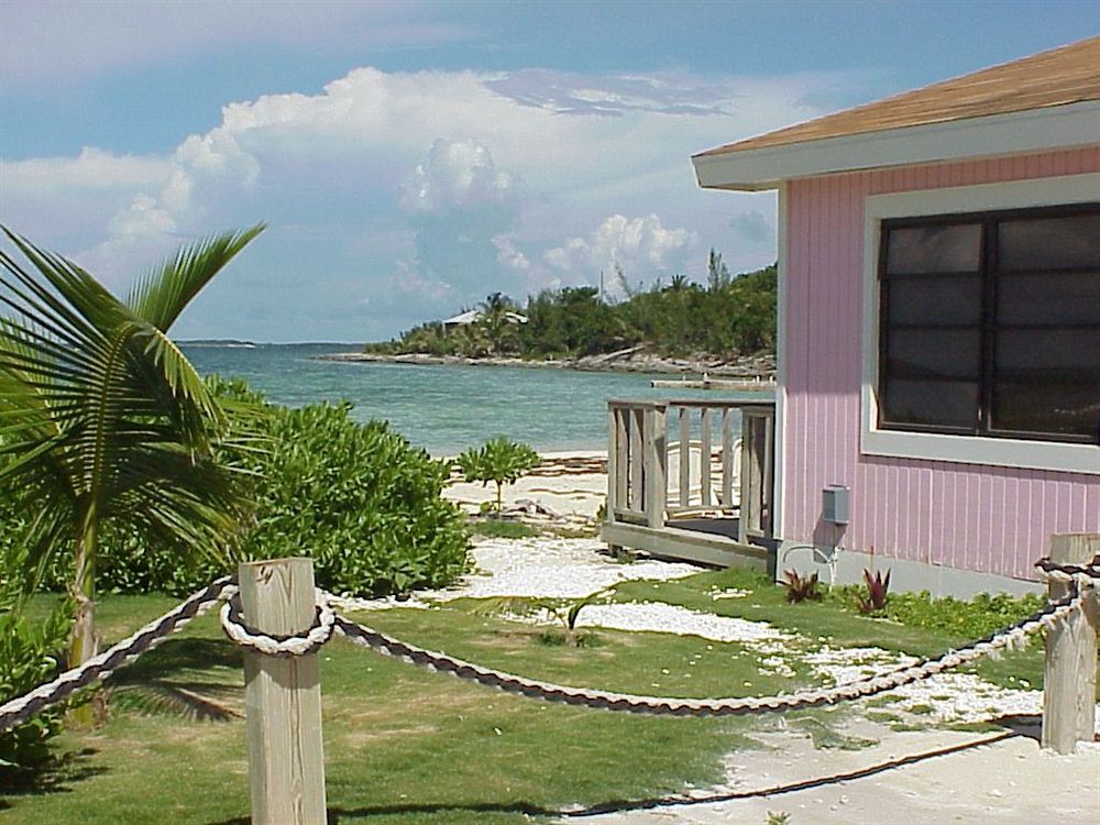 Pelican Beach Villas Marsh Harbour Extérieur photo