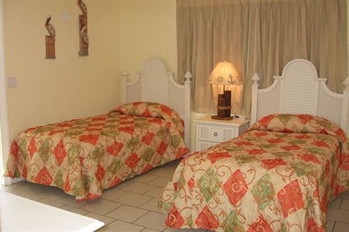 Pelican Beach Villas Marsh Harbour Extérieur photo