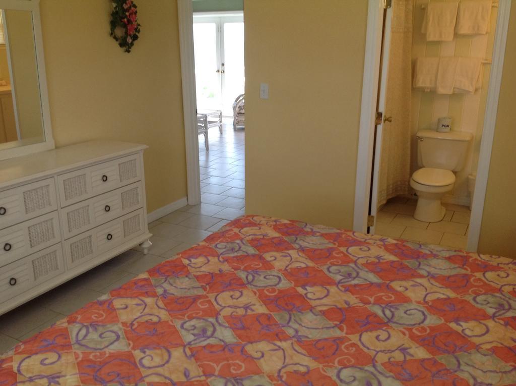 Pelican Beach Villas Marsh Harbour Extérieur photo